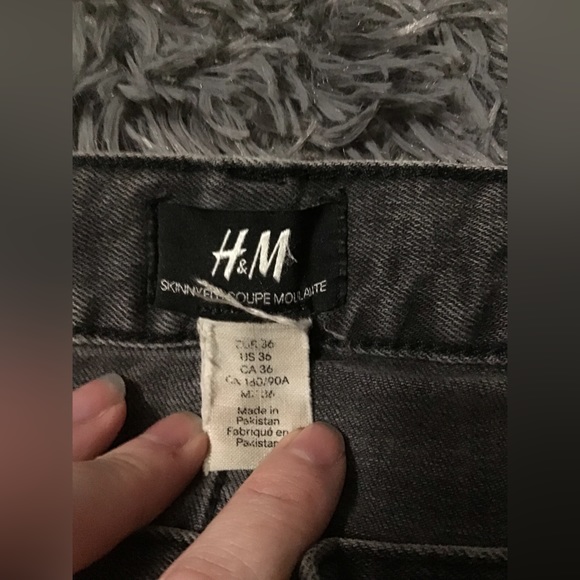 EUC Mens 36 H&M Charcoal Skinny Jeans - Picture 5 of 10